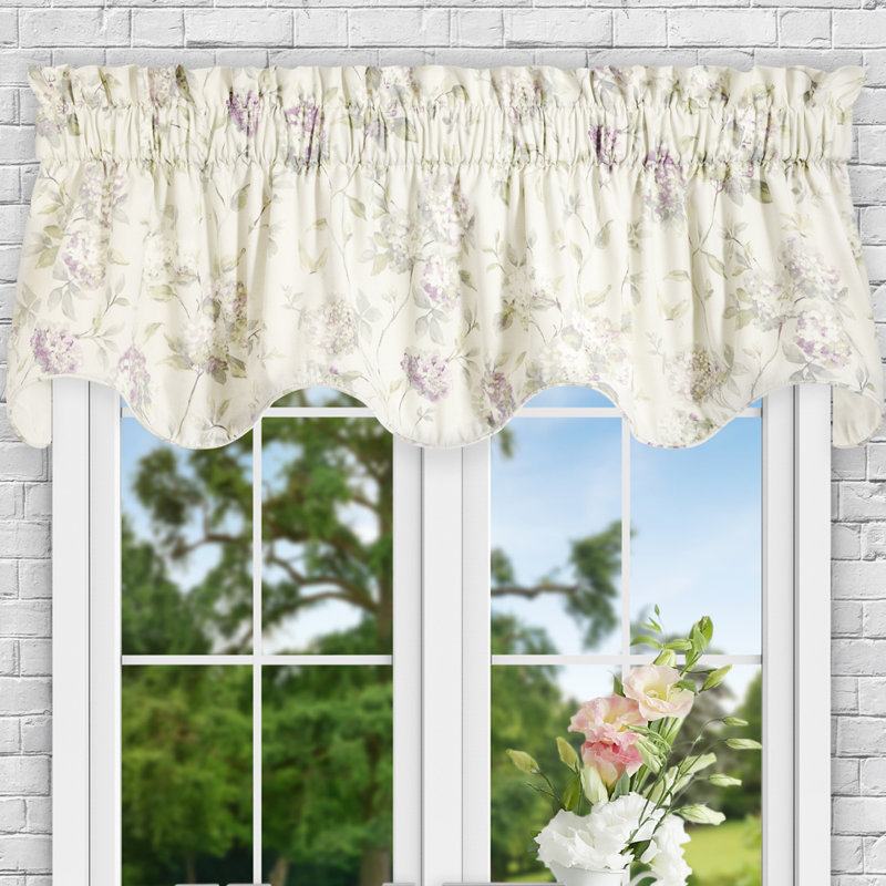 Charlton Home® Erie Floral Cotton Blend Scalloped 70'' Window Valance